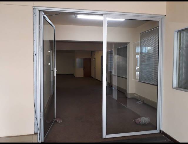 300M² OFFICE TO LET IN VEREENIGING CENTRAL